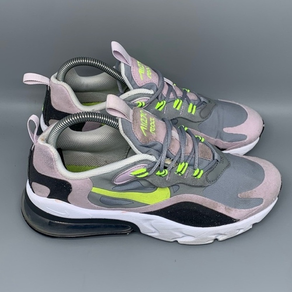 Nike Air Max 270 React Grey Pink Volt Running‎ Shoes BQ0103-010 Mens Size 6Y